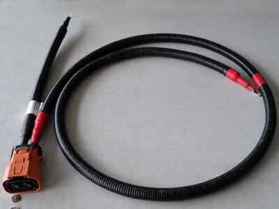 易崛電子 電動(dòng)汽車(chē)高壓線束