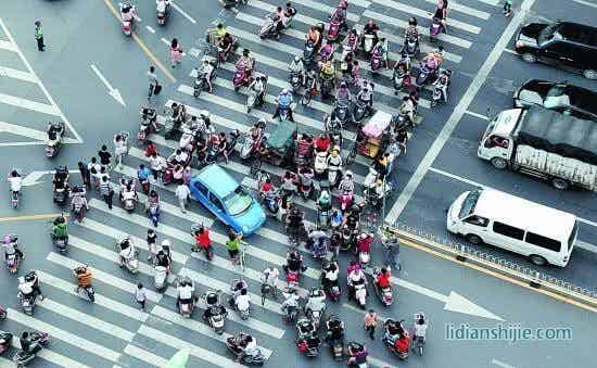 電動(dòng)車電瓶車