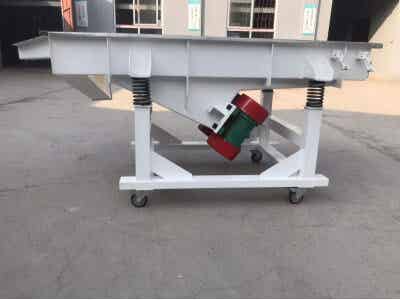 銳成機械設(shè)備 ?RC系列直線篩圖3