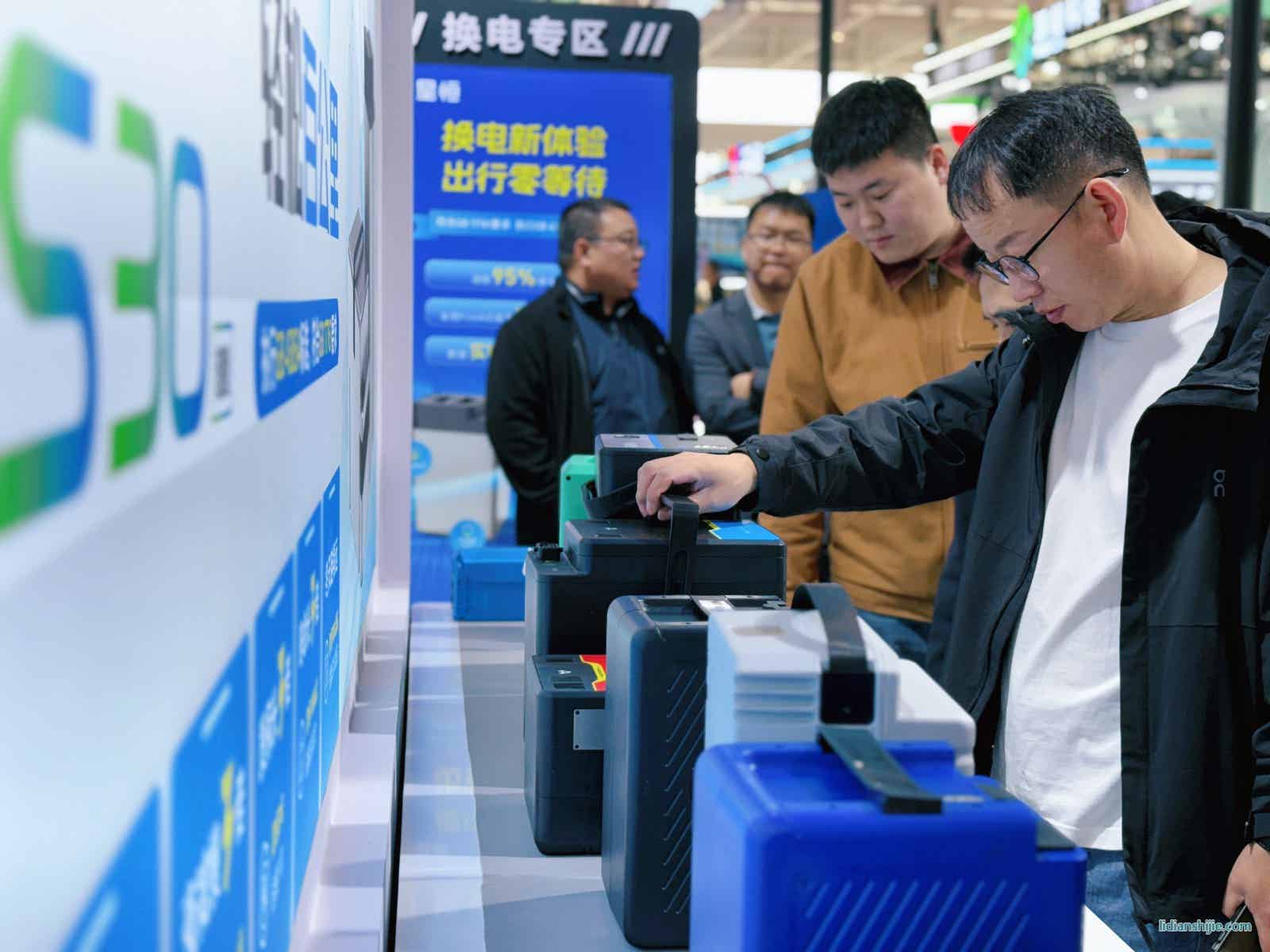 星恒大容量國(guó)標(biāo)鋰電家族 星恒大容量國(guó)標(biāo)鋰電家族