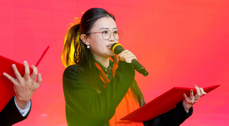 節(jié)目詩朗誦2.jpg 節(jié)目詩朗誦2.jpg